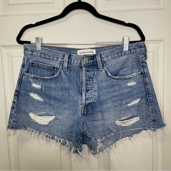 Denim Forum Pants - Denim Forum The Ex-Boyfriend Hi-Rise Denim
Short in Picture this Blue Sz 30